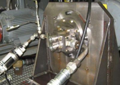 hydraulic-pump-repair-Gear-Pump-Under-Test